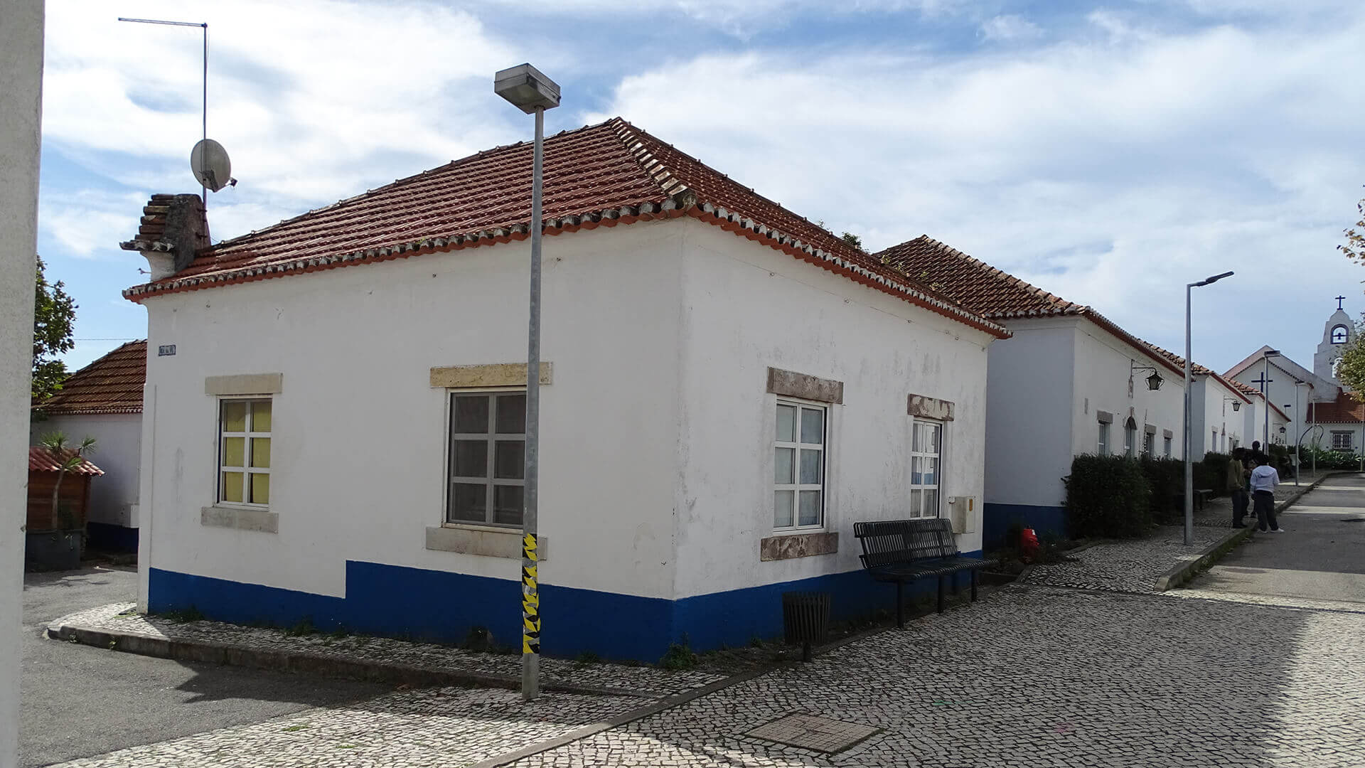 Fachada lateral da Casa de Autonomia