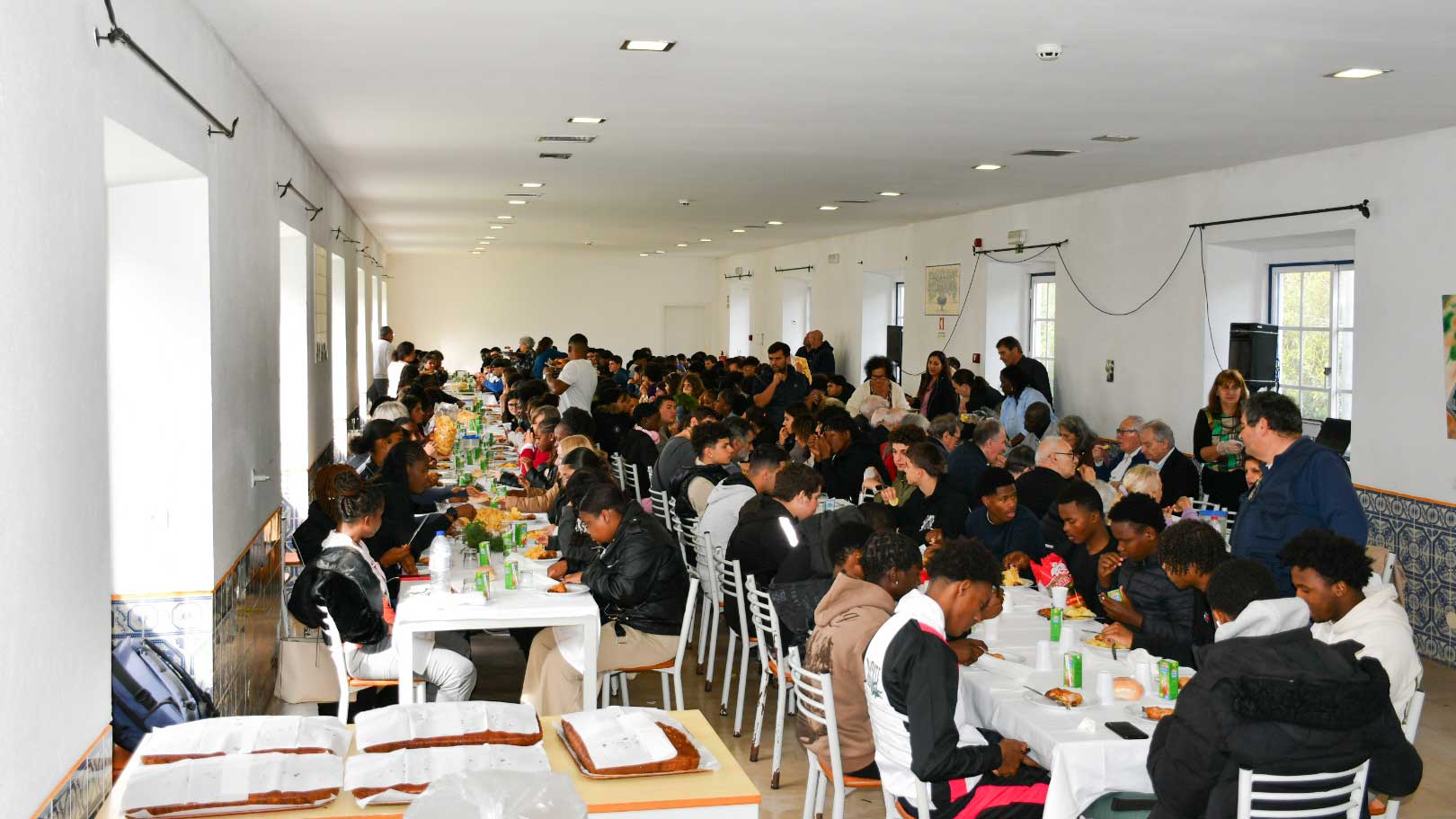 asi-s-martinho-2025-02 almoço convívio com idosos, jovens e colaboradores da ASI