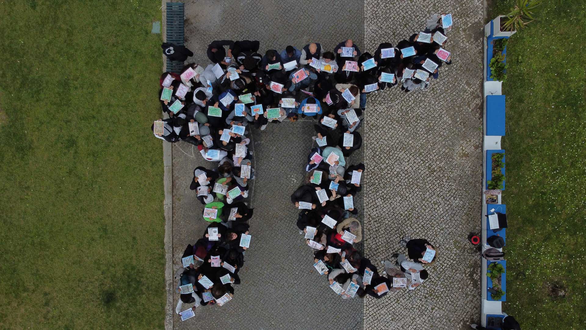 formandos, formadores, técnicos e educadores juntos criam um PI Humano