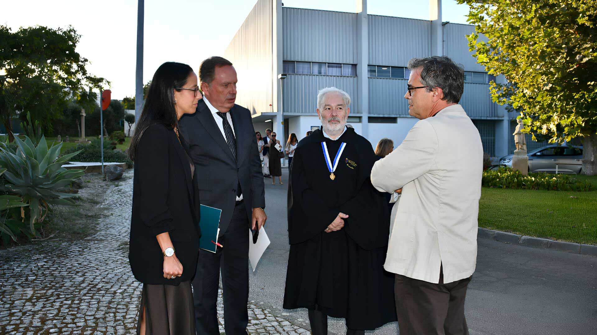 Sr. Provedor da SCMLisboa, Sr. Provedor SCMSintra, Sra. Vereadora da CMSintra e Diretor da ASI